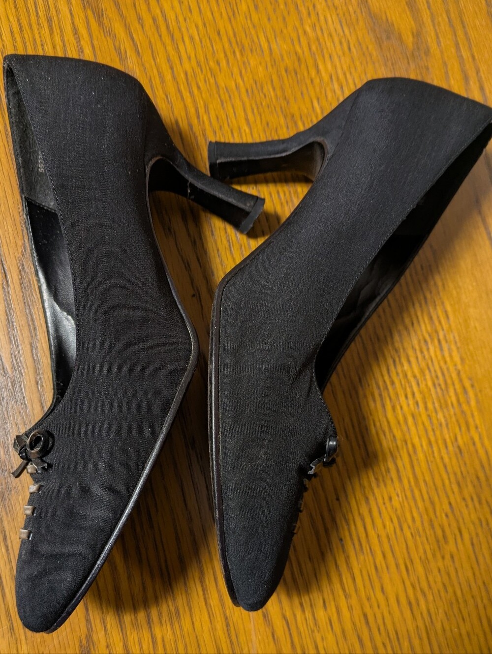 Vintage Classic Laura Scott Black Women's Heels - Size 7